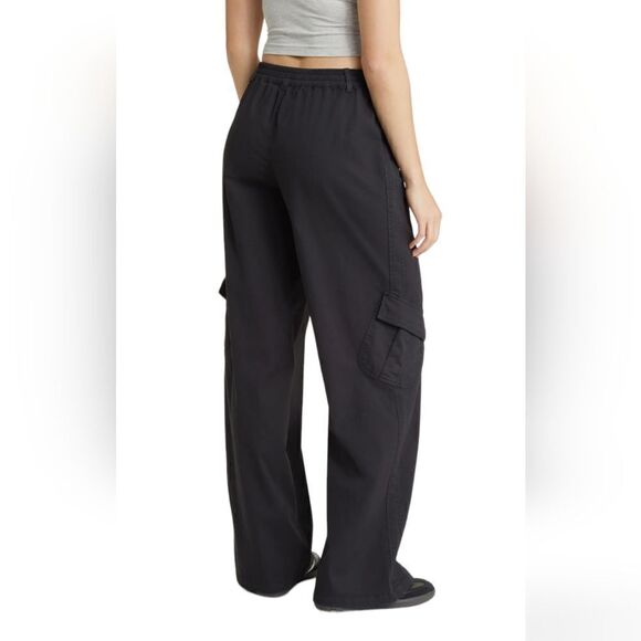 NWT BP Wide Leg Cargo Pants - Picture 3 of 9